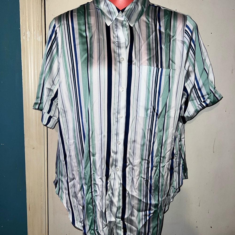Chicos Striped Blouse. Silky Soft Blue Striped Blouse, Size 2